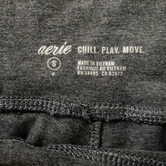 Aerie Kids Charcoal Leggings - Picture 2 of 2